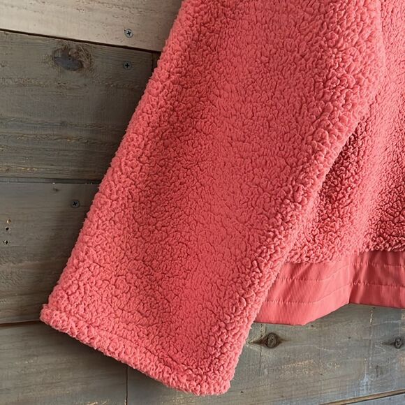 $130 Under Armour Women's Legacy Sherpa Full-Zip Jacket in Deco Rose NWT - Picture 8 of 12